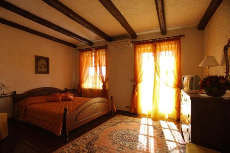La Boatina Panzió Cormòns Szoba fotó